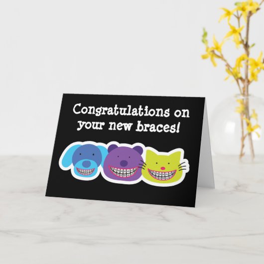 かわいい新しい矯正装置おめでとうカード カード (黄色い花)