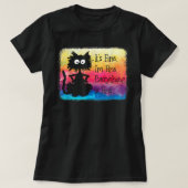 かわいい日本のキャットブラックアニメ猫かわいいTシャツ Tシャツ (デザイン正面)