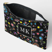 かわいい日本のズドゥードルオンブラックモノグラムイニシャル アクセサリーポーチ (見開き)