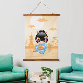 かわいい日本の芸者さん 舞妓こけし人形 吊り下げ型タペストリー