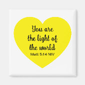 かわいい明るい黄色のハートライト・オブ・ザ・ワールド・ホワイト マグネット (正面)