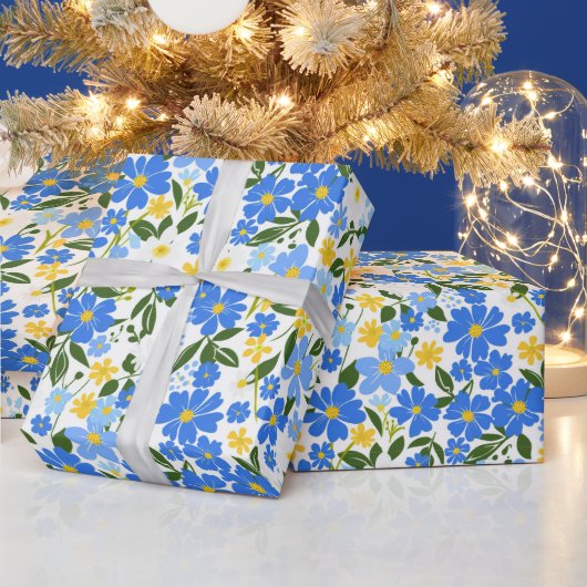 かわいい春ブルーと黄色の花のパターン ラッピングペーパー (クリスマス)