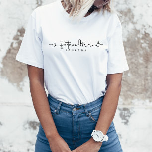 かわいい未来のミセスScriptハートリングや輪カスタムウェディング Tシャツ