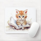 かわいい本を読む子猫のマウスパッド マウスパッド (マウス)