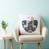 かわいい柄の飾り枕。 クッション (椅子)