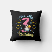 かわいい桃can三歳誕生3歳 クッション (正面)