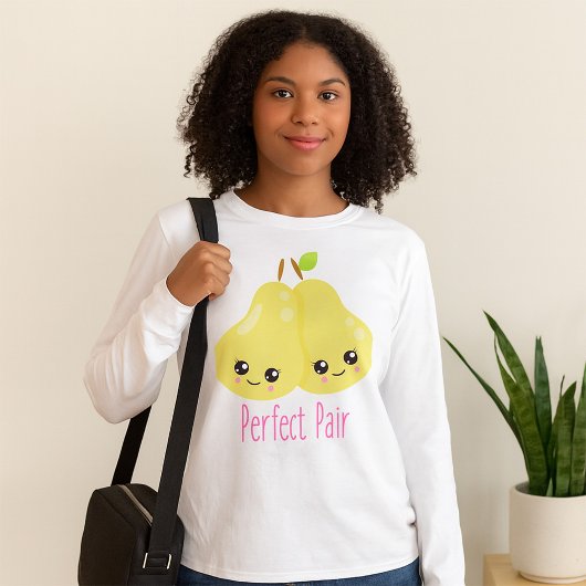 かわいい梨カップル完璧なペアパおもしろいン Tシャツ