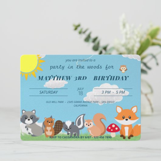 かわいい森の動物の子供の誕生日パーティー 招待状 (スタンド正面)
