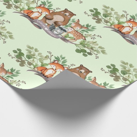 かわいい森林動物の緑の草木の森林パーティー ラッピングペーパー (角)