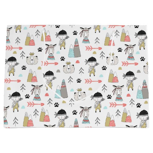 かわいい森林動物及びインドの男の子パターン ラージペーパーバッグ (正面)