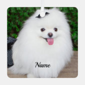 かわいい毛羽立ち白い子犬 メタルオーナメント (正面)