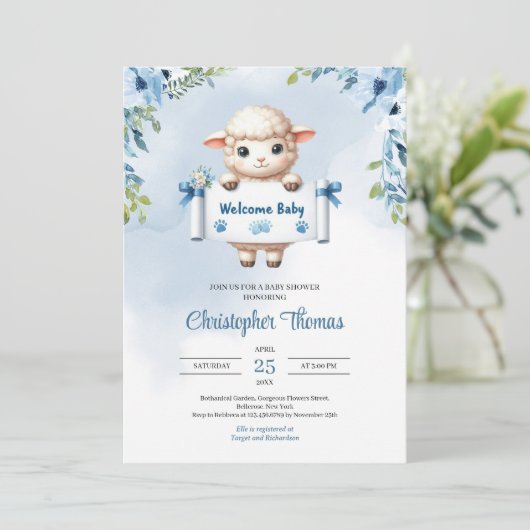 かわいい水の色のベビー羊と歓迎ベビー標識 招待状 (スタンド正面)