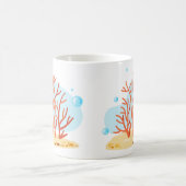 かわいい水中世界。海ライフ。赤珊瑚礁 コーヒーマグカップ (中央)