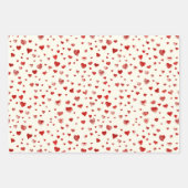 かわいい水彩の赤いハートの模様の白い象牙色 ラッピングペーパーシート (正面)
