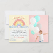 かわいい水彩虹の誕生日パーティーの写真 サンキューカード (正面)