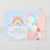 かわいい水彩虹の誕生日パーティーの写真 サンキューカード (正面/裏面)