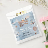 かわいい水彩飛行機ボーイバースデーパーティー フェイバーバッグ (封をした状態)