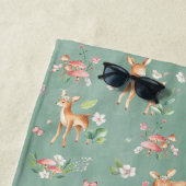 かわいい水彩鹿のパターン ビーチタオル (インサイチュ)