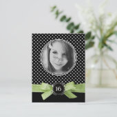 かわいい水玉模様の写真の菓子16のライムグリーンのリボン 招待状 (スタンド正面)