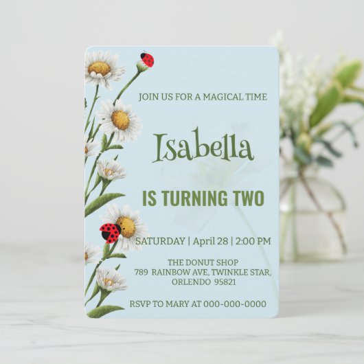 かわいい水玉模様ラディバグブルーデイジー子供の誕生日 招待状 (スタンド正面)