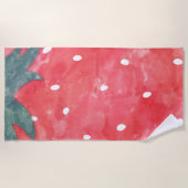 かわいい水色のイチゴ ビーチタオル (正面)