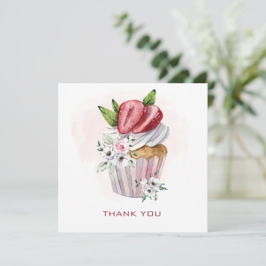 かわいい水色のカップケーキ，いちご，フローラ感謝してい サンキューカード (スタンド正面)