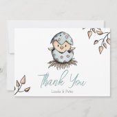 かわいい水色の鳥が巣の赤ちゃんシャワーで孵化 サンキューカード (正面)