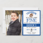 かわいい水色サッカーフォトボーイ誕生日 招待状 (正面)