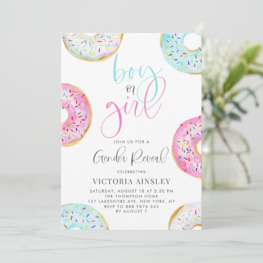 かわいい水色ドーナツ性別が赤ちゃんシャワーを明かす 招待状 (スタンド正面)