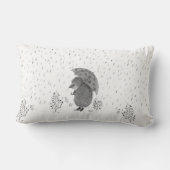 かわいい水色ハリネズミの雨の日お洒落 ランバークッション (裏面)