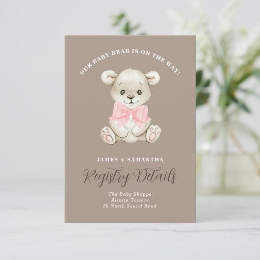 かわいい水色ベビークマのピンクの弓ギフトレジストリ 案内状 (スタンド正面)