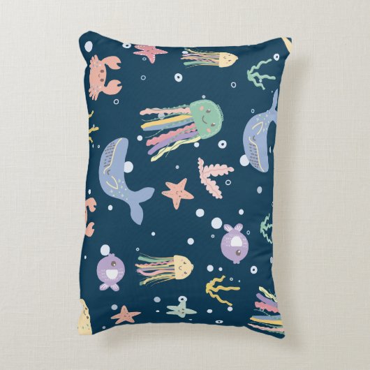 かわいい海洋生物のシームレスなパターン アクセントクッション (裏面(縦))