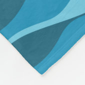 かわいい海賊少年と大型船の名前をカスタムする フリースブランケット (角)