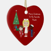 かわいい漫画のナース、子供及びクリスマスツリー セラミックオーナメント (右)