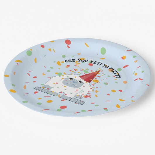 かわいい漫画のパーティーの雪男をパーティを楽しむ雪男あります ペーパープレート (アングル)