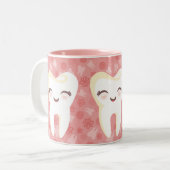 かわいい漫画の歯-ピンクのギフトのマグ ツートーンマグカップ (正面左)