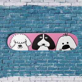 かわいい漫画の犬のよくはしゃぐペットデザイン スケートボード