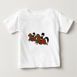 かわいい漫画の男の子の子馬馬乗り馬 ベビーTシャツ