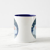 かわいい漫画の眠っている子豚マグカップ ツートーンマグカップ (中央)