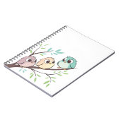 かわいい漫画の鳥が木の枝に – ノートブック (左側)
