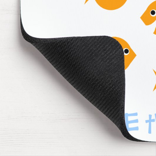 かわいい漫画インスパイア金魚のことわざ子供へ マウスパッド (コーナー)