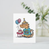 かわいい漫画コモド・ドラゴン誕生日 ポストカード (スタンド正面)