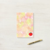 かわいい漫画トマトの水の色の背景が並んだ ポストイット (デスク上)