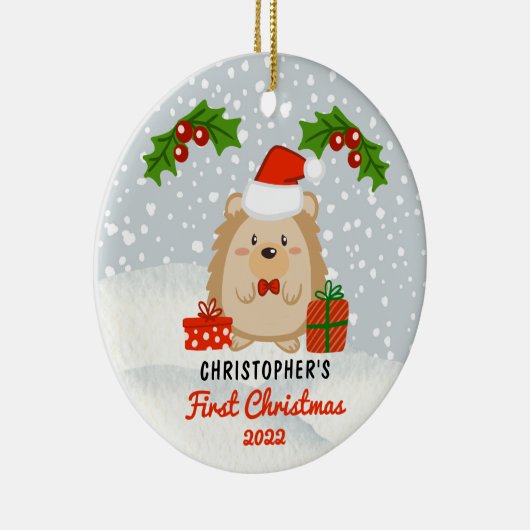 かわいい漫画ハリネズミベビーの初めてのクリスマス写真 セラミックオーナメント (右)
