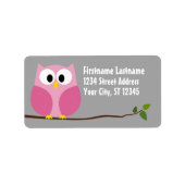 かわいい漫画フクロウ – ピンクとグレーの名前をカスタムする ラベル (正面)