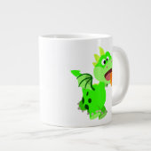 かわいい炎を吐く漫画の赤ちゃんドラゴン ジャンボコーヒーマグカップ (正面右)