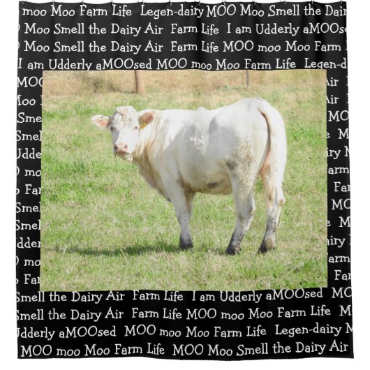 かわいい牛おもしろいのクローズアップフォトシャワーカーテン シャワーカーテン (正面)