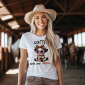 かわいい牛がコーヒーを発見、元気に動き出す Tシャツ