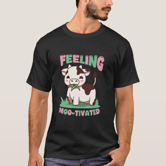 かわいい牛がモーにやる気が出て面白い動物のユーモア Tシャツ (正面)