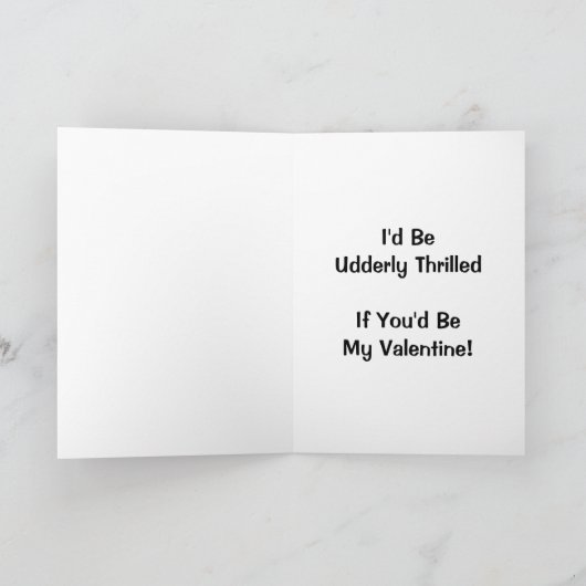 かわいい牛のバレンタインを優しく興奮させる カード (内部)